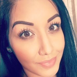 Meet your Posher, Erika